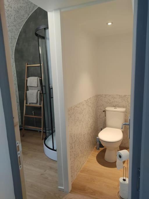 Appartement Avec Parking Prive Сомюр Екстериор снимка